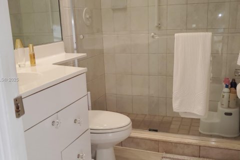 Condo in Fort Lauderdale, Florida, 1 bedroom  № 1953261 - photo 12