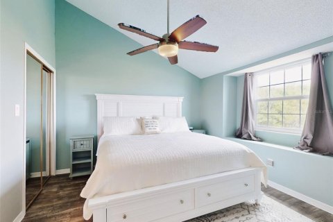 Condo in New Smyrna Beach, Florida, 2 bedrooms № 2105603 - photo 22