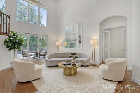 House in Boca Raton, Florida 6 bedrooms, 465.16 sq.m. № 2268809 - photo 8