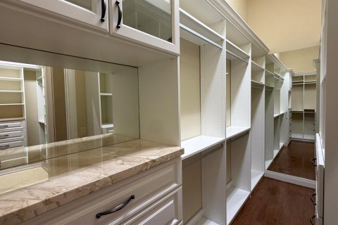 House in Boca Raton, Florida 6 bedrooms, 465.16 sq.m. № 2268809 - photo 26