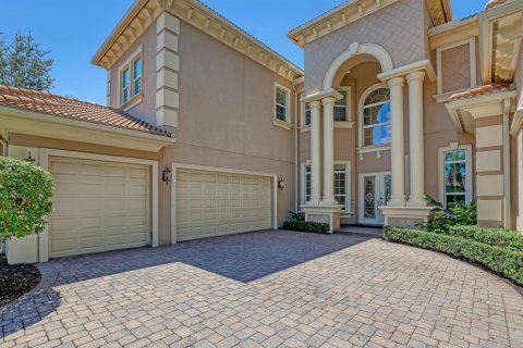House in Boca Raton, Florida 6 bedrooms, 465.16 sq.m. № 2268809 - photo 4