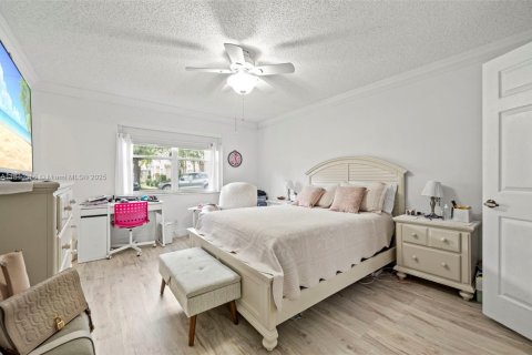 Casa en venta en Plantation, Florida, 3 dormitorios, 177.07 m2 № 1828972 - foto 11