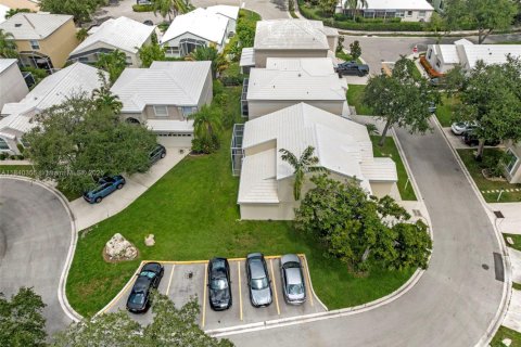 Casa en venta en Plantation, Florida, 3 dormitorios, 177.07 m2 № 1828972 - foto 29