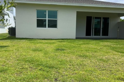 House in Loxahatchee Groves, Florida 4 bedrooms, 209.59 sq.m. № 2083515 - photo 27