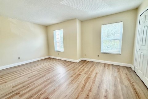 Touwnhouse à louer à Winter Springs, Floride: 2 chambres, 103.49 m2 № 2430371 - photo 10