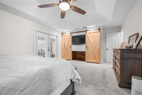 House in Haines City, Florida 4 bedrooms, 263.01 sq.m. № 2402780 - photo 19
