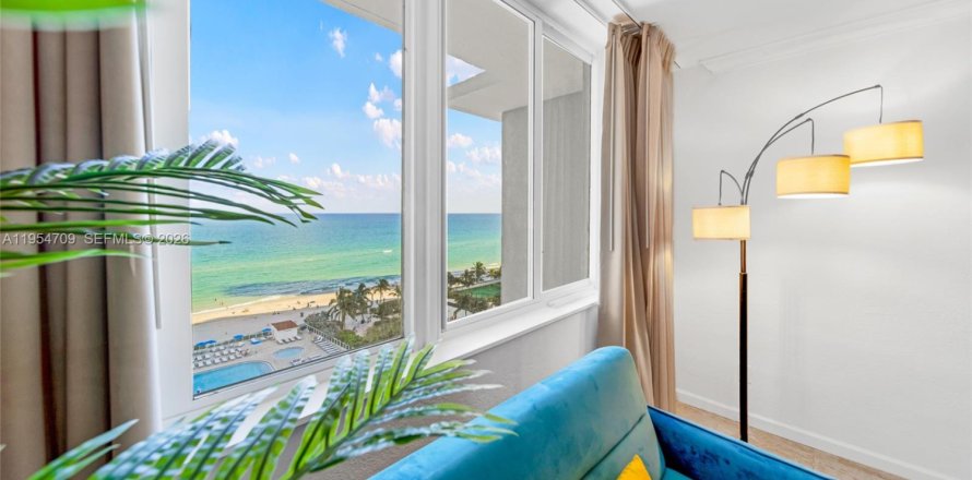 Condo à Sunny Isles Beach, Floride, 1 chambre  № 2008458