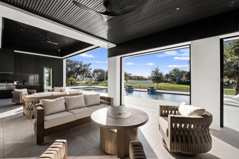 House in Windermere, Florida 5 bedrooms, 659.51 sq.m. № 2124504 - photo 5