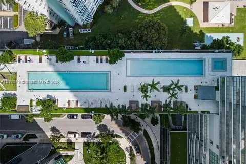 Condominio en venta en Miami, Florida, 3 dormitorios, 141.77 m2 № 1891220 - foto 21