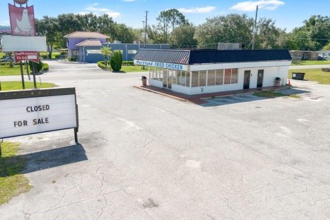 Immobilier commercial à Orlando, Floride 117.24 m2 № 2167621