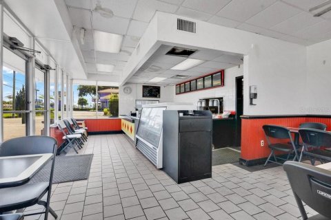Immobilier commercial à vendre à Orlando, Floride: 117.24 m2 № 2167621 - photo 7