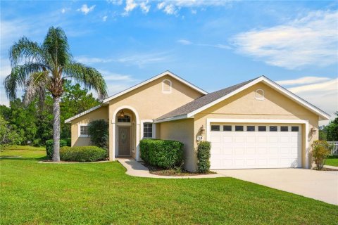 Villa ou maison à vendre à Umatilla, Floride: 2 chambres, 118.36 m2 № 2398778 - photo 2