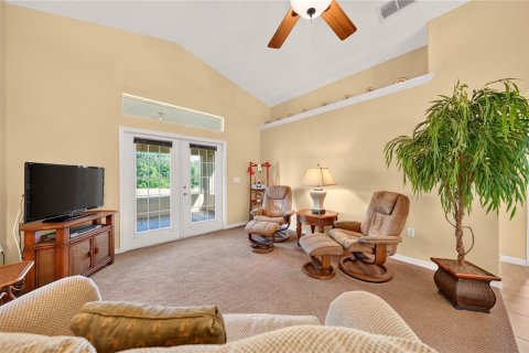 Villa ou maison à vendre à Umatilla, Floride: 2 chambres, 118.36 m2 № 2398778 - photo 17