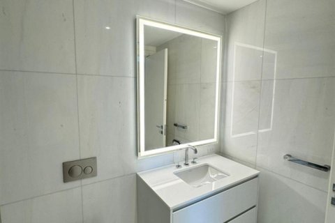 Condo in Miami, Florida, 1 bedroom  № 2082557 - photo 25