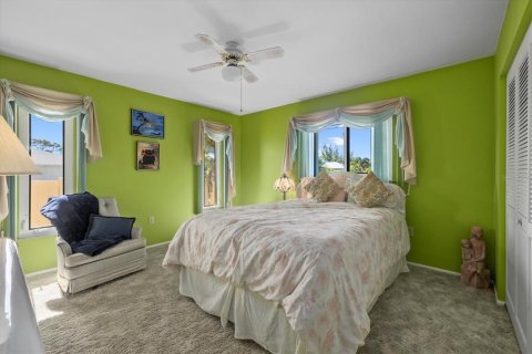 House in Englewood, Florida 2 bedrooms, 157.19 sq.m. № 1877190 - photo 12