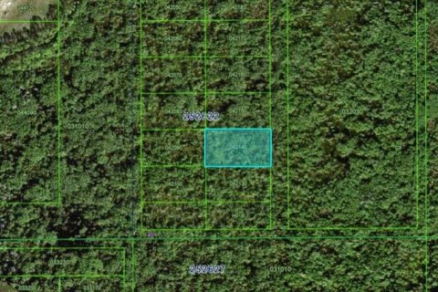 Terreno en venta en Polk City, Florida № 2164082 - foto 2