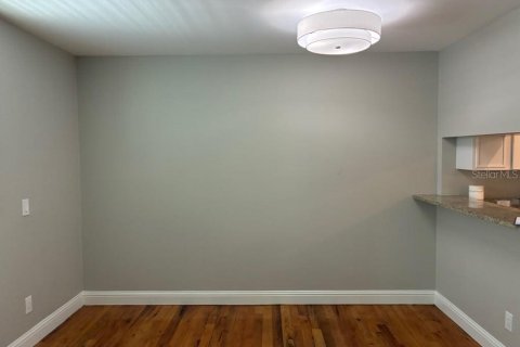 Copropriété à louer à Tampa, Floride: 2 chambres, 73.58 m2 № 2420223 - photo 5