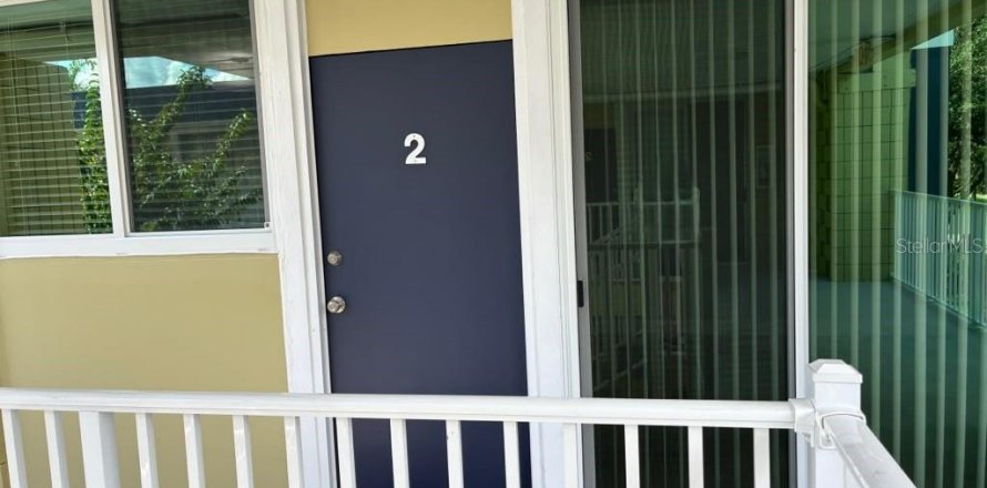 Condo à Tampa, Floride, 2 chambres  № 2420223