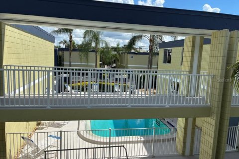 Copropriété à louer à Tampa, Floride: 2 chambres, 73.58 m2 № 2420223 - photo 18