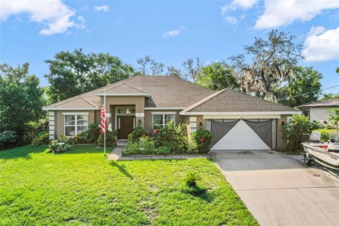 Casa en venta en Spring Hill, Florida, 4 dormitorios, 216.46 m2 № 1832183 - foto 1