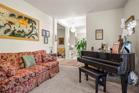 Casa en venta en Spring Hill, Florida, 4 dormitorios, 216.46 m2 № 1832183 - foto 24