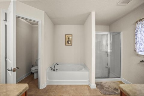 Casa en venta en Spring Hill, Florida, 4 dormitorios, 216.46 m2 № 1832183 - foto 14