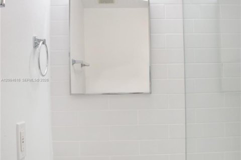 Copropriété à louer à Miami Beach, Floride: 1 chambre, 39.02 m2 № 2385205 - photo 17