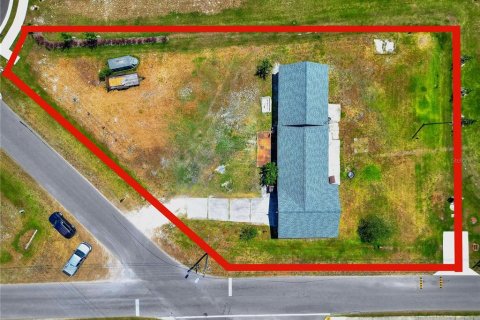 House in Zolfo Springs, Florida 3 bedrooms, 142.7 sq.m. № 1636801 - photo 2