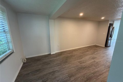 Appartement à louer à Bradenton, Floride: 2 chambres, 95.88 m2 № 2339225 - photo 6