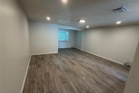 Appartement à louer à Bradenton, Floride: 2 chambres, 95.88 m2 № 2339225 - photo 8