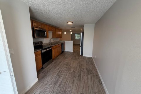 Appartement à louer à Bradenton, Floride: 2 chambres, 95.88 m2 № 2339225 - photo 3