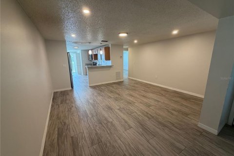 Appartement à louer à Bradenton, Floride: 2 chambres, 95.88 m2 № 2339225 - photo 7
