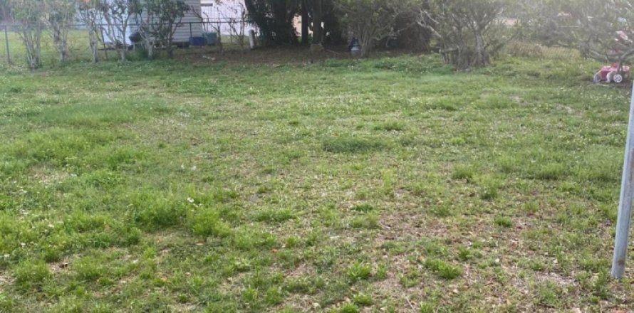 House in West Palm Beach, Florida 3 bedrooms, 109.25 sq.m. № 878467