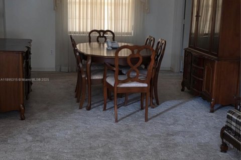 Villa ou maison à vendre à St. Lucie, Floride: 3 chambres, 190.54 m2 № 1948112 - photo 3