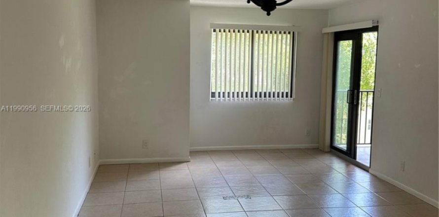 Condominio en Coral Springs, Florida, 1 dormitorio  № 2058117