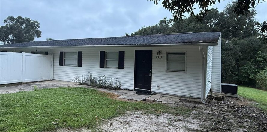 Apartment in Zephyrhills, Florida 3 bedrooms, 96.99 sq.m. № 2383408