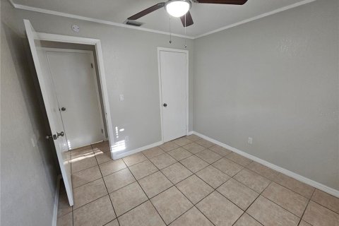 Apartment in Zephyrhills, Florida 3 bedrooms, 96.99 sq.m. № 2383408 - photo 15