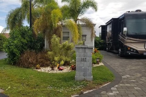 Terreno en venta en Okeechobee, Florida № 245893 - foto 1