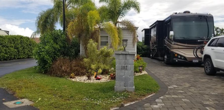 Terreno en Okeechobee, Florida № 245893