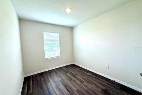 Townhouse in Davenport, Florida 3 bedrooms, 136.01 sq.m. № 1776962 - photo 21