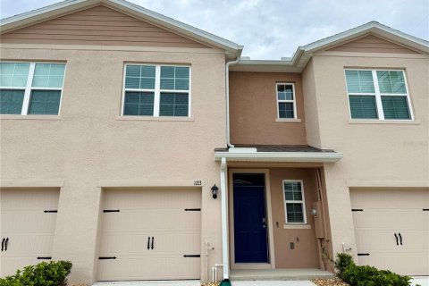 Townhouse in Davenport, Florida 3 bedrooms, 136.01 sq.m. № 1776962 - photo 2