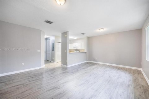 Condo in Homestead, Florida, 3 bedrooms  № 1684064 - photo 27