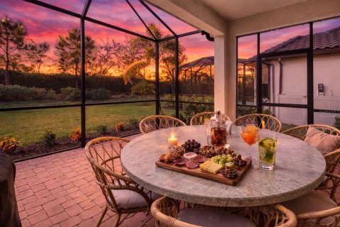 Villa ou maison à vendre à Bradenton, Floride: 2 chambres, 155.89 m2 № 2150381 - photo 4