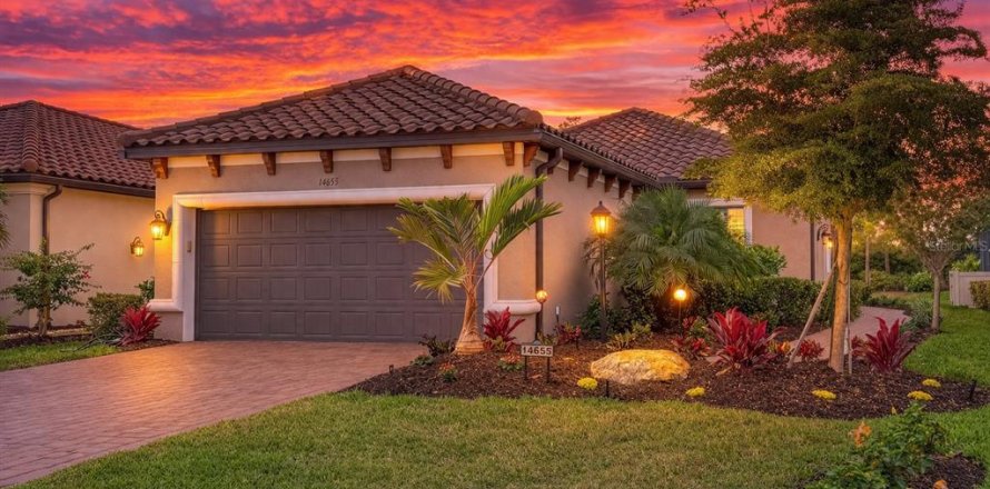 Villa ou maison à Bradenton, Floride 2 chambres, 155.89 m2 № 2150381