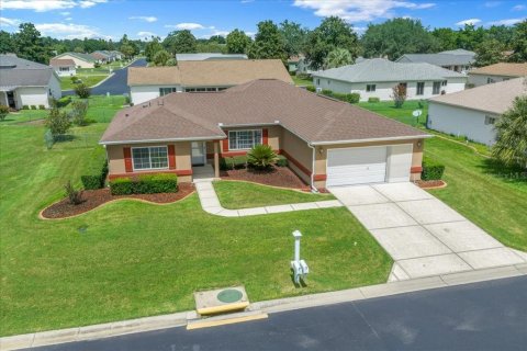 Casa en Dunnellon, Florida 3 dormitorios, 160.16 m2 № 2360632
