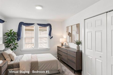 Villa ou maison à vendre à Coral Gables, Floride: 2 chambres, 99.31 m2 № 2263945 - photo 29
