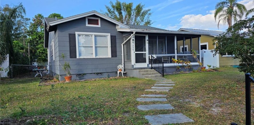 Casa en Saint Petersburg, Florida 3 dormitorios, 159.14 m2 № 1908580