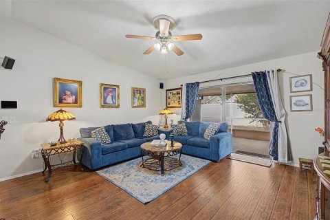 Casa en venta en Brandon, Florida, 3 dormitorios, 117.34 m2 № 2319269 - foto 17
