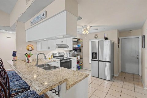 Casa en venta en Brandon, Florida, 3 dormitorios, 117.34 m2 № 2319269 - foto 14