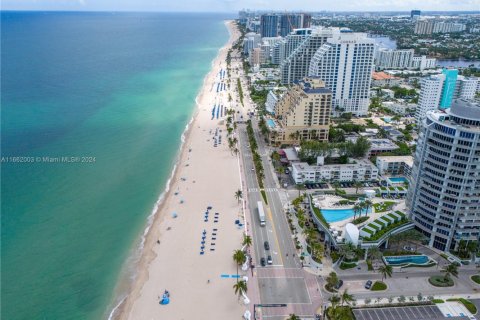 Condominio en venta en Fort Lauderdale, Florida, 2 dormitorios, 132.57 m2 № 1861304 - foto 20